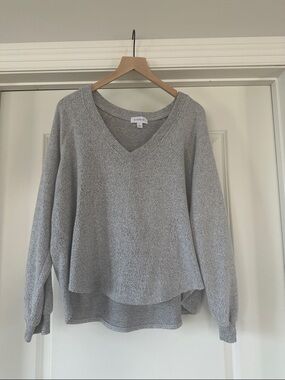 EVEREVE Gray Sweater - Large